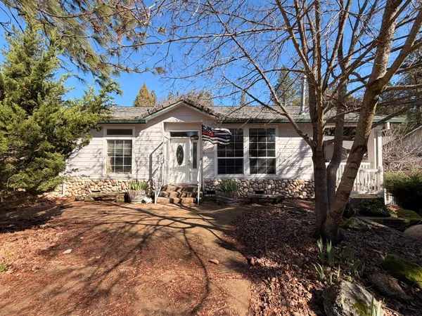 $375,000 | 2055 Candlelight Drive, Somerset, CA 95684
