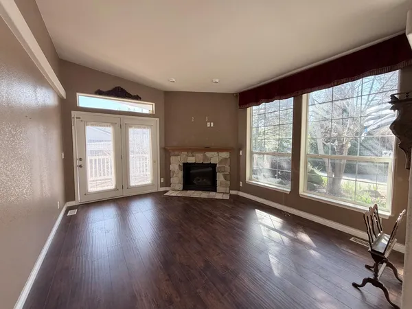 $375,000 | 2055 Candlelight Drive, Somerset, CA 95684