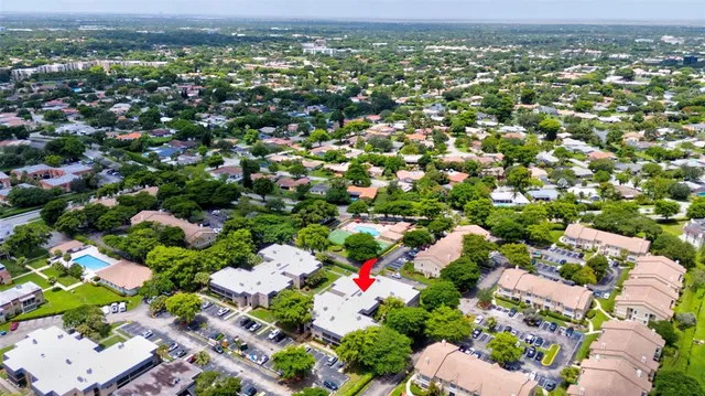 $259,900 | 2830 Riverside Drive, Unit 201C, Coral Springs, FL 33065