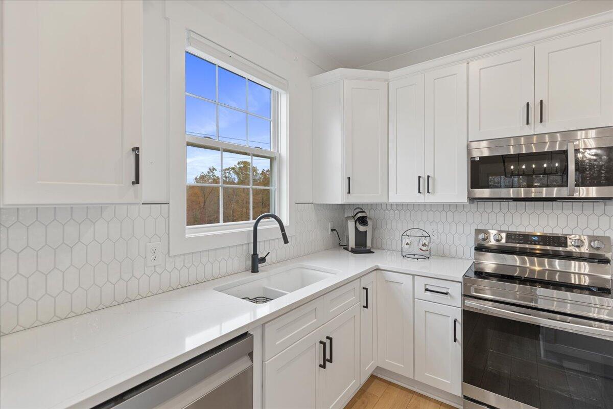 7571 Peytons Rise Way Georgetown, TN 37336 - Photo 13 of 33 7571 Peytons Rise 23