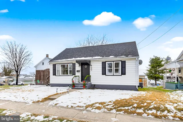 $250,000 | 610 Hill Street, Lebanon, PA 17046