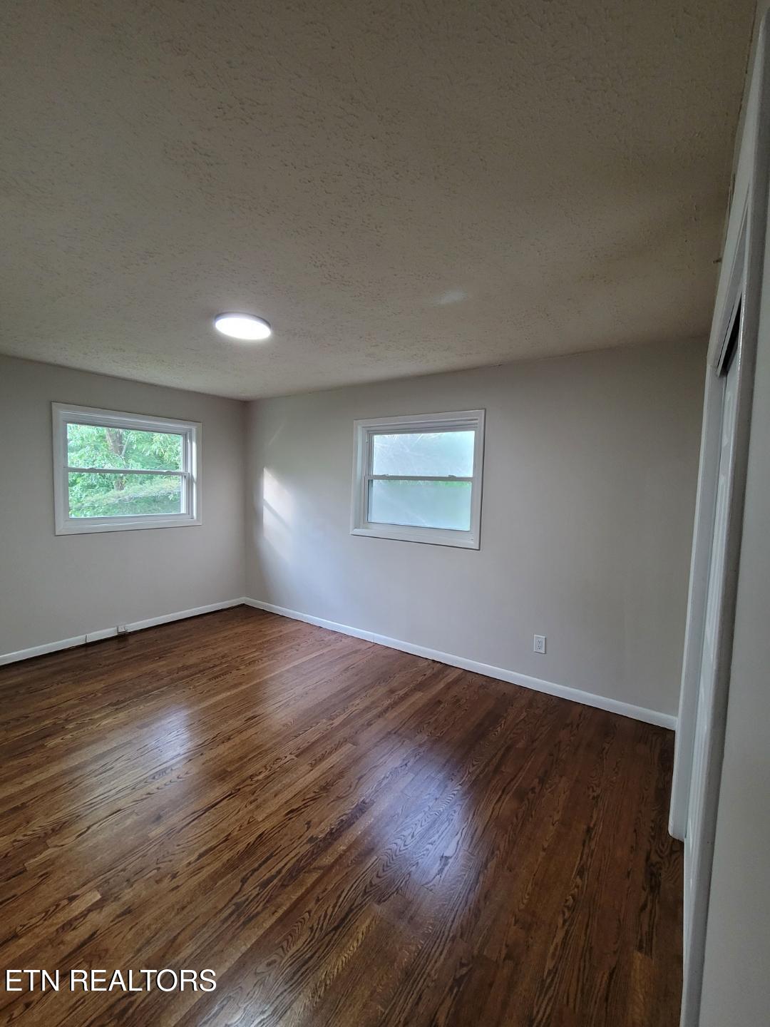 380 West Outer Drive Oak Ridge, TN 37830 - Photo 13 of 24 13) 61744-68a39989b7ed6