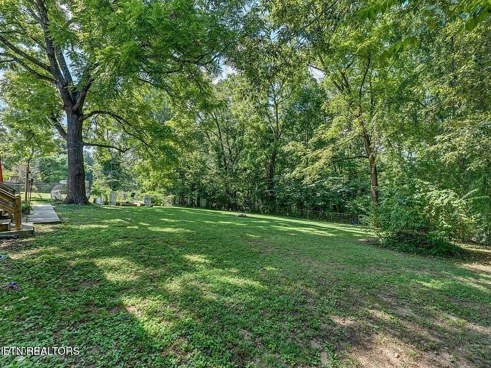 380 West Outer Drive Oak Ridge, TN 37830 - Photo 23 of 24 23) 61744-68a21fd022743