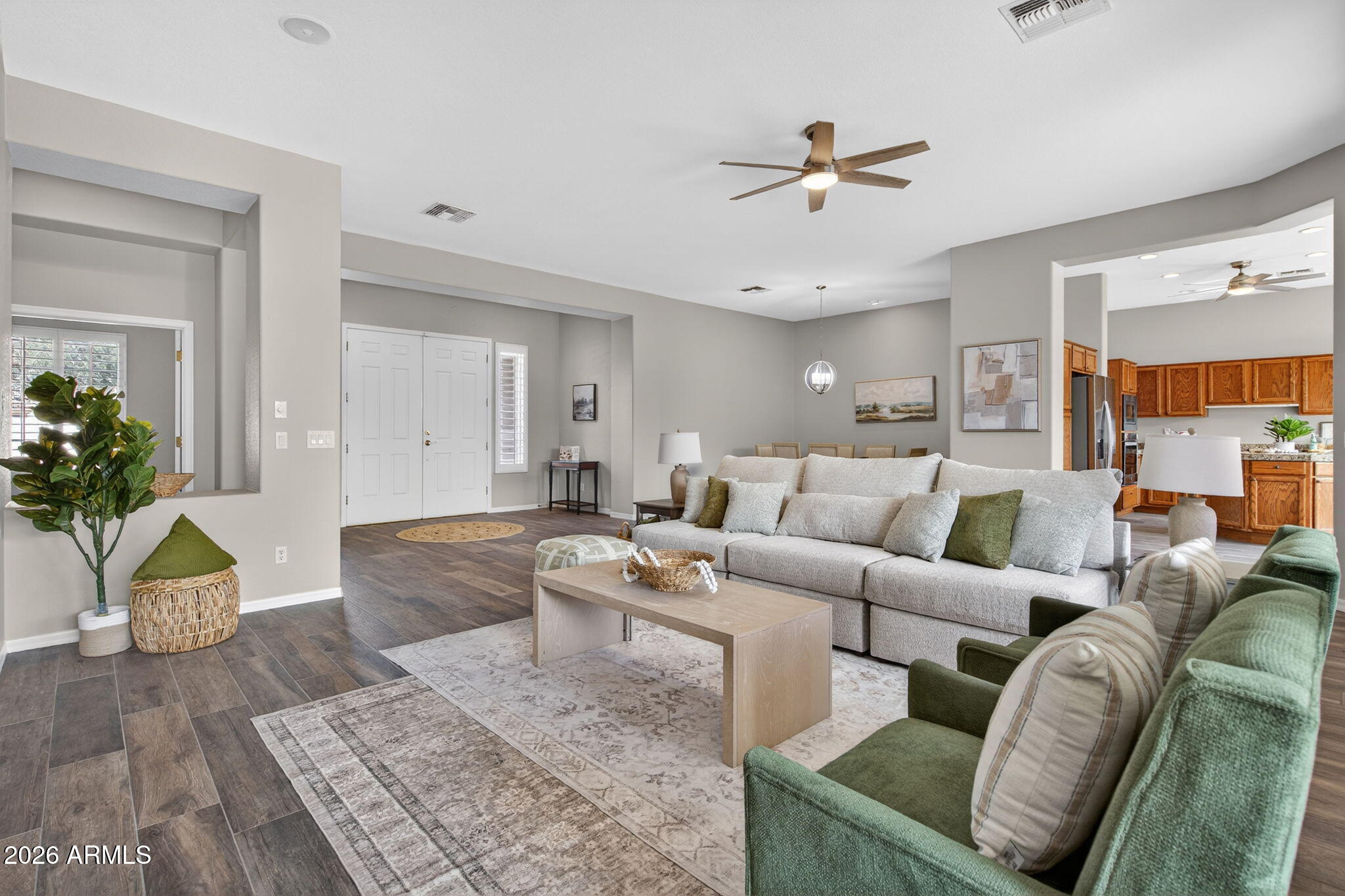 4735 East Azalea Drive Gilbert, AZ 85298 - Photo 4 of 51 4-web-or-mls-Photo Jan 13 2018, 4 22 22