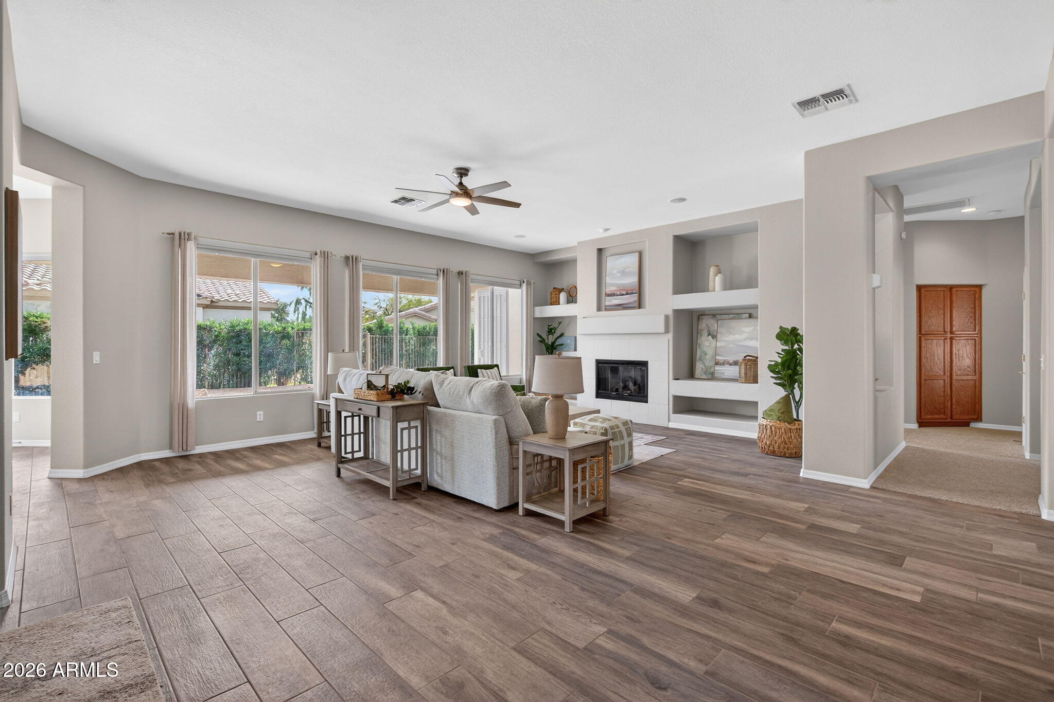 4735 East Azalea Drive Gilbert, AZ 85298 - Photo 7 of 51 28-web-or-mls-Photo Jan 13 2018, 4 54 03