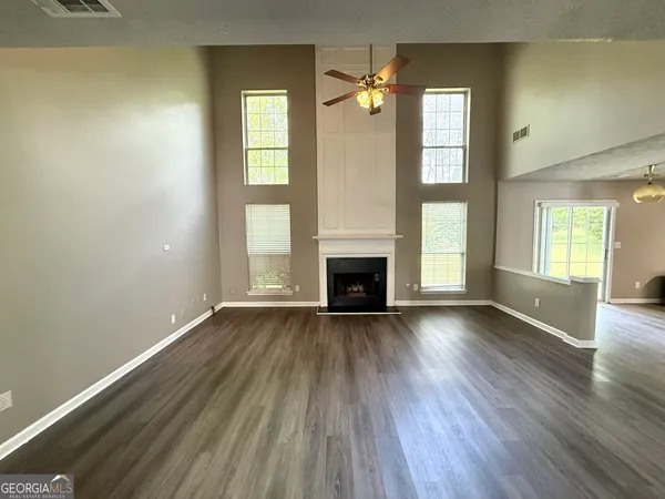 $2,400 | 1563 Oak Park Court, Suwanee, GA 30024