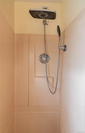 $274,900 | 43 Lafayette Drive, New Windsor, NY 12553