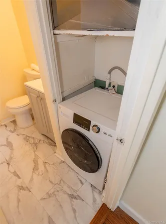 $274,900 | 43 Lafayette Drive, New Windsor, NY 12553