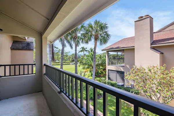 $7,000 | 1002 Clubhouse Circle, Jupiter, FL 33477