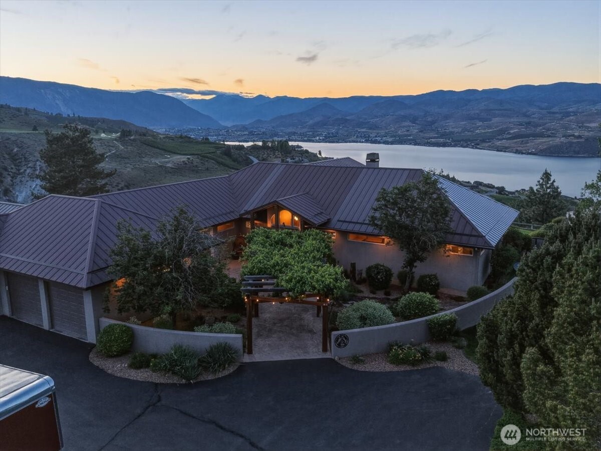 825 Hawks Meadow Road Chelan, WA 98816 - Photo 39 of 40