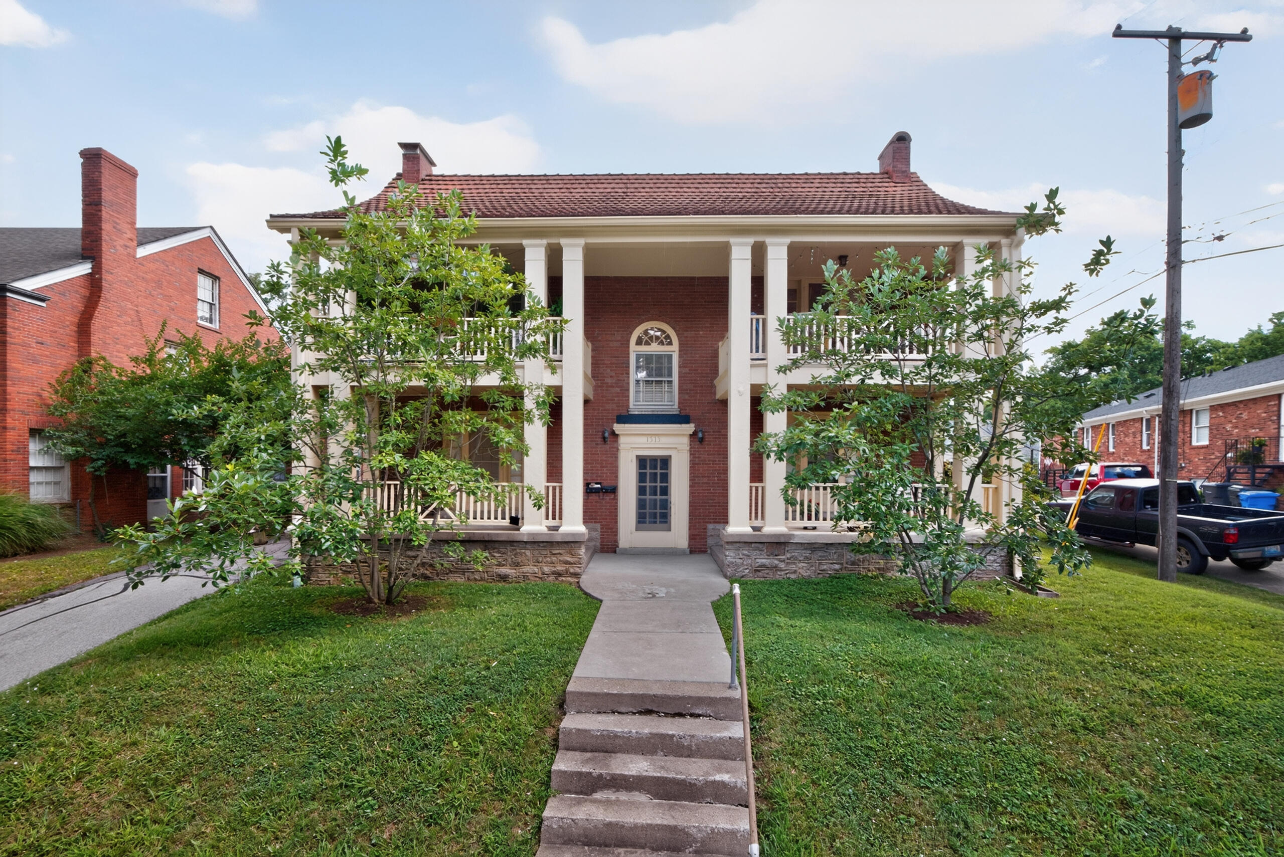 1515 Fontaine Road Lexington, KY 40502 - Photo 1 of 18 1515fontaine01