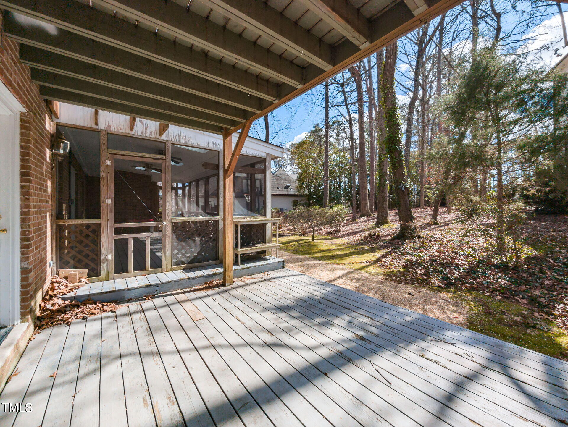 501 Queensferry Road Cary, NC 27511 - Photo 42 of 67 042-1920x1080-deck-backyard