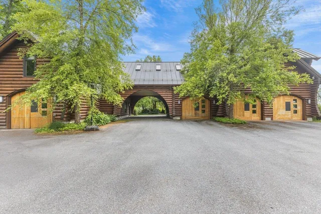 $2,999,000 | 89 Rocky Mountain Lane, Hinesburg, VT 05461