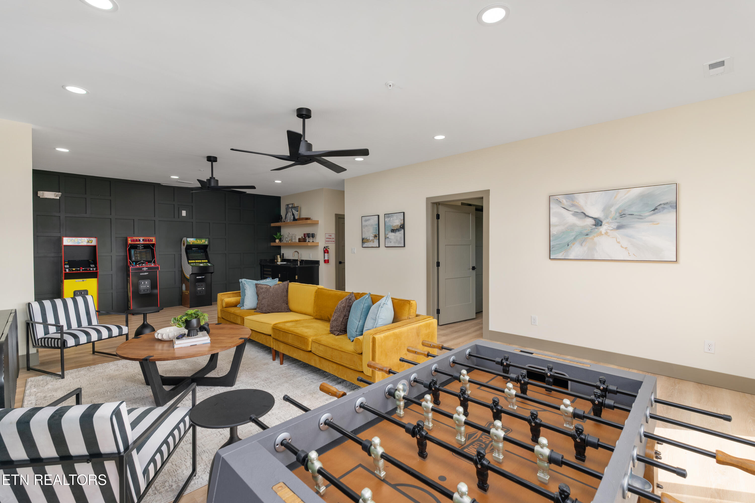 2349 Bluff Mountain Road Sevierville, TN 37862 - Photo 31 of 49 39C86ABA-951D-4D4F-84E4-D0B4C588C30E