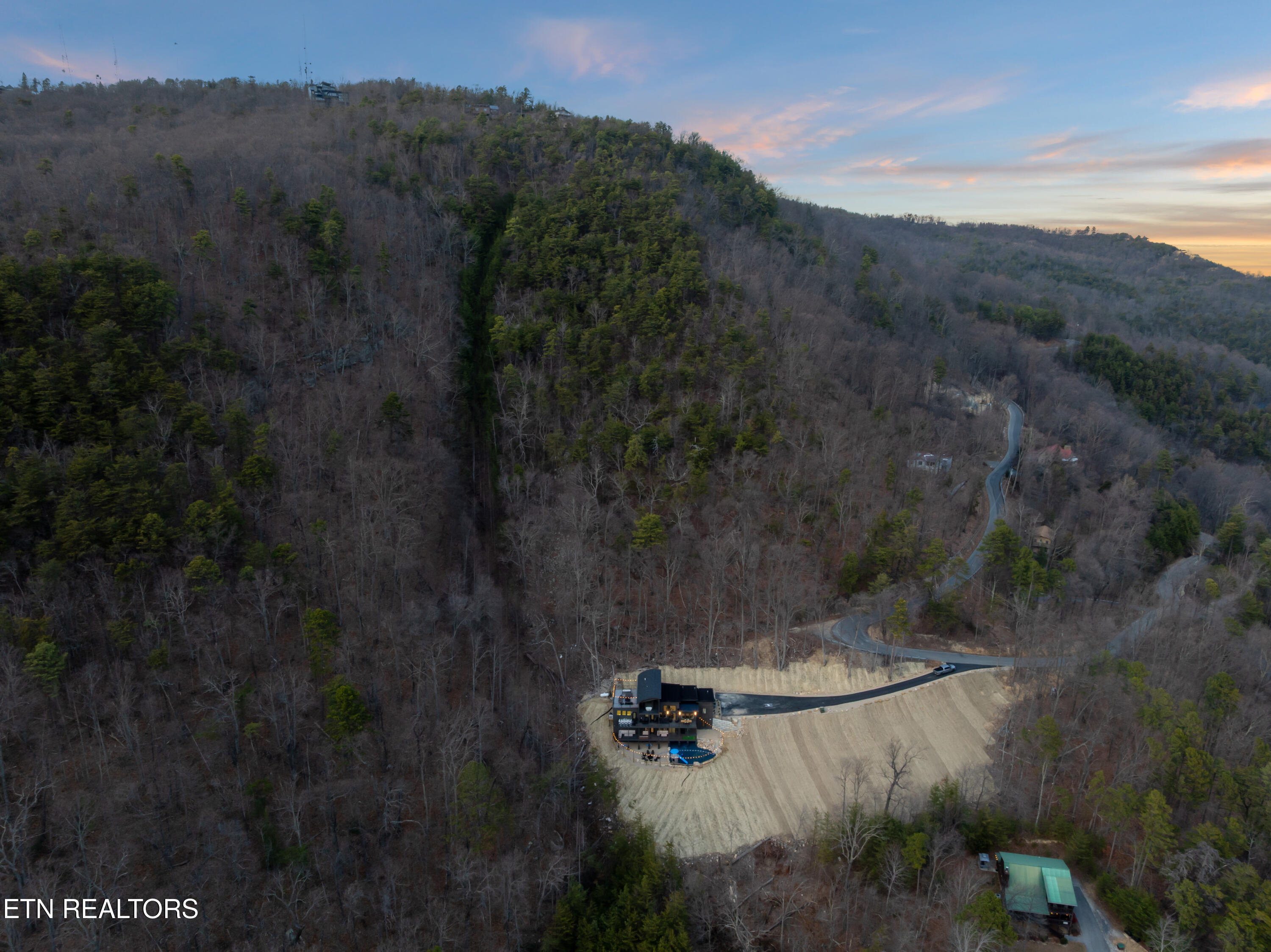 2349 Bluff Mountain Road Sevierville, TN 37862 - Photo 52 of 52 414F7352-0244-4371-9548-F9223F572411