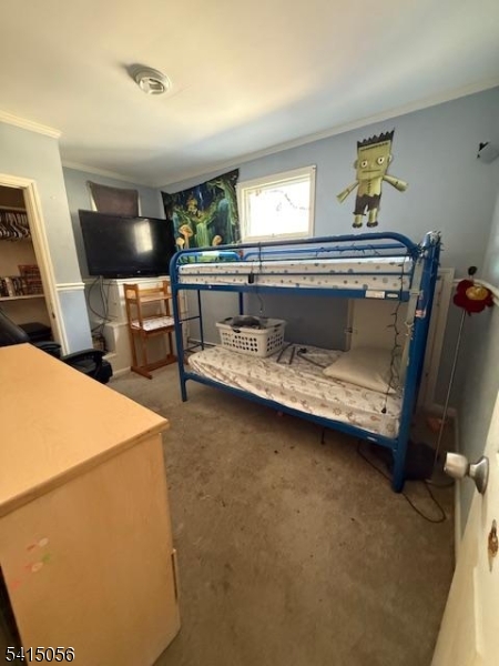 38 Highland Lakes Road Vernon, NJ 07462 - Photo 16 of 21 a living room with furniture and a table