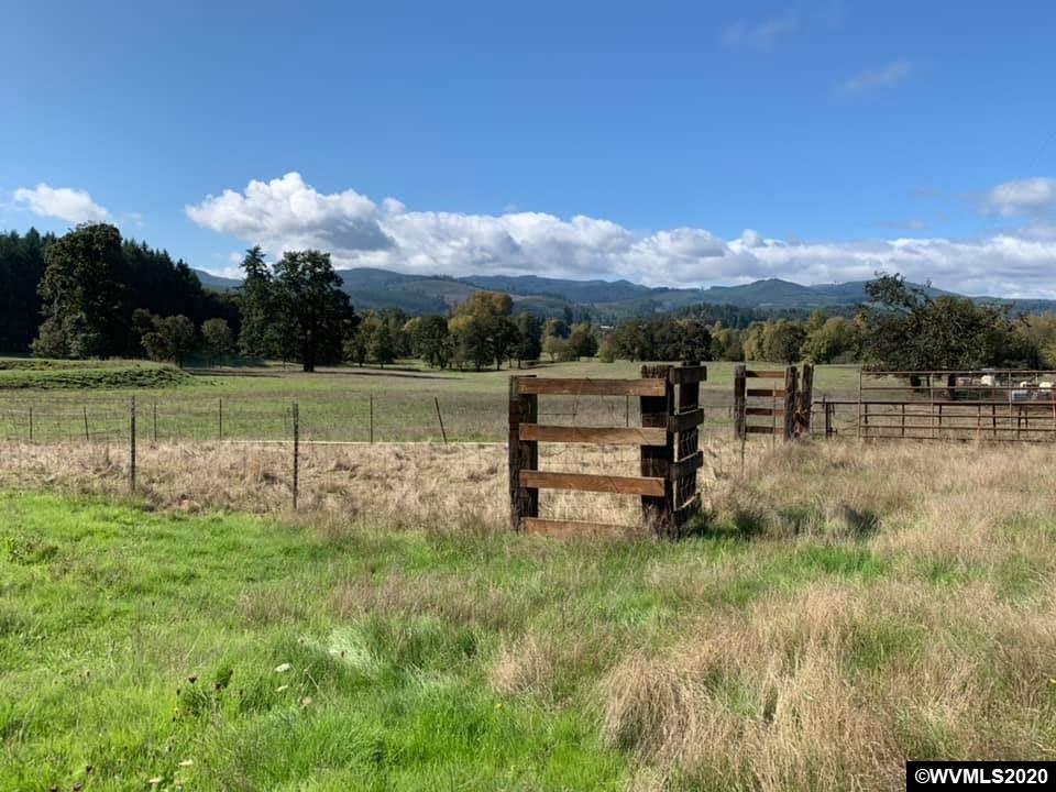5725 Liberty Road Dallas, OR 97338 - Photo 2 of 2