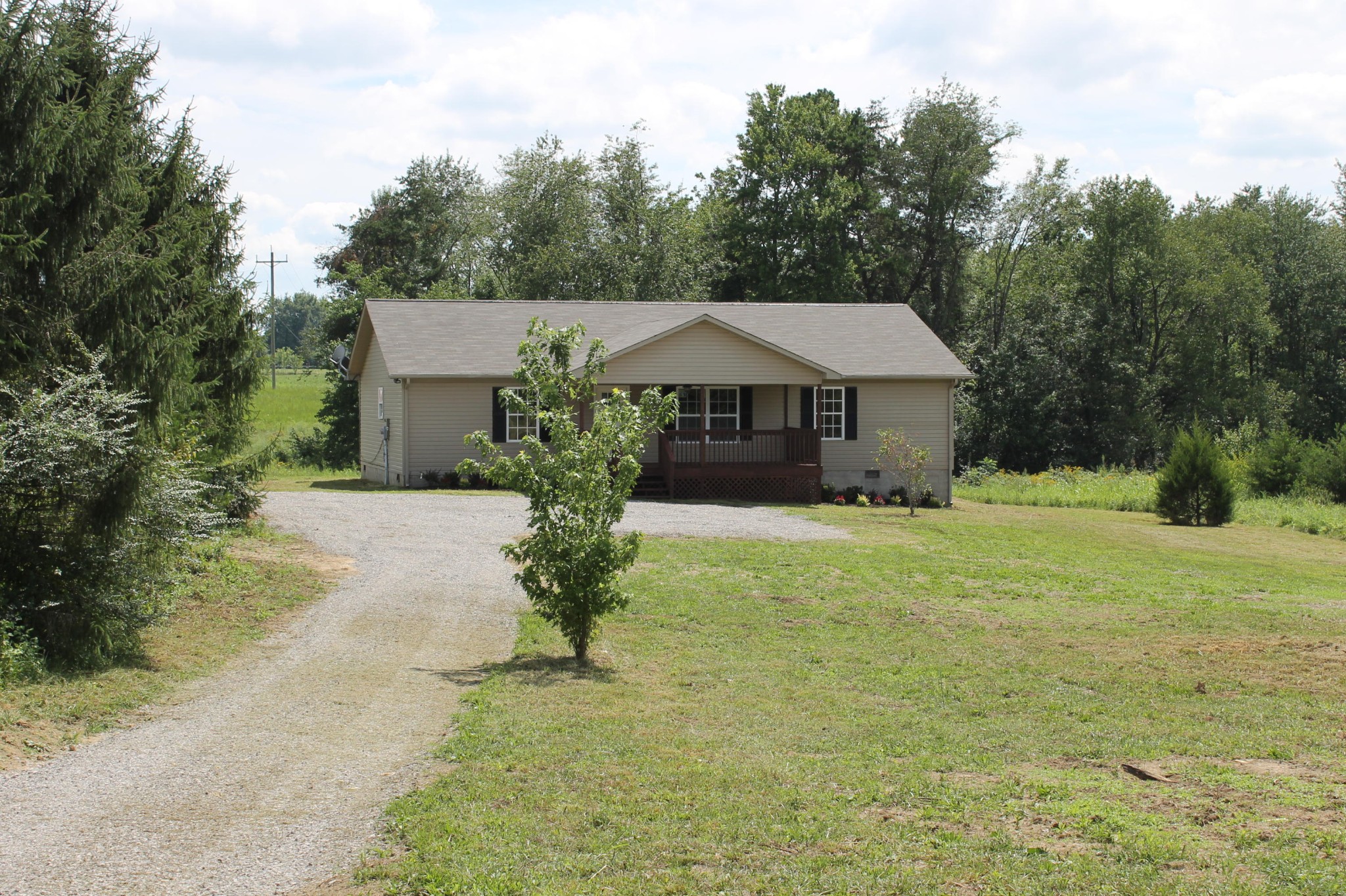 129 Matthews Road Clarkrange, TN 38553 - Photo 2 of 28 Gallery Image 2