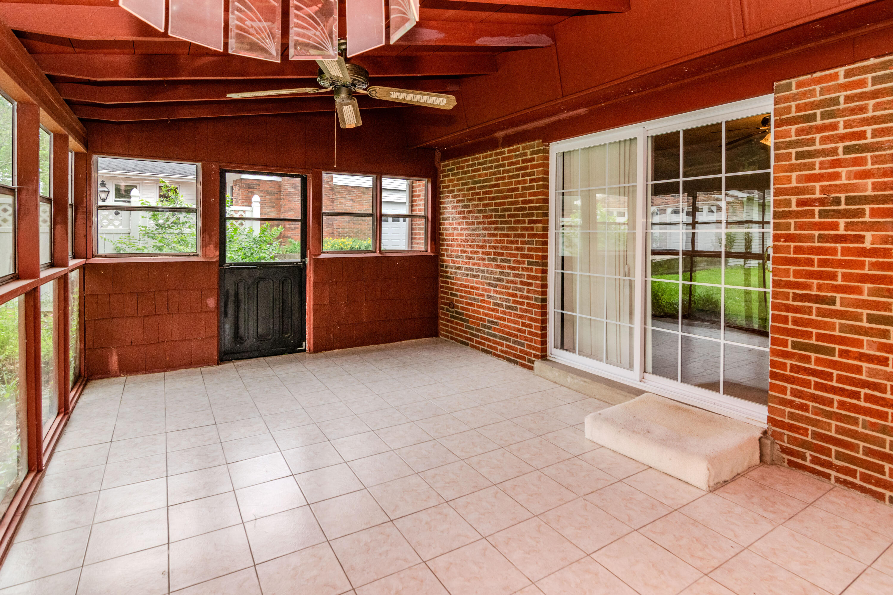 407 Clintonville Road Paris, KY 40361 - Photo 53 of 54 407Clintonville-0132