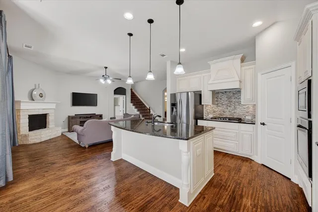 $485,000 | 4208 Carnation Lane, Mansfield, TX 76063