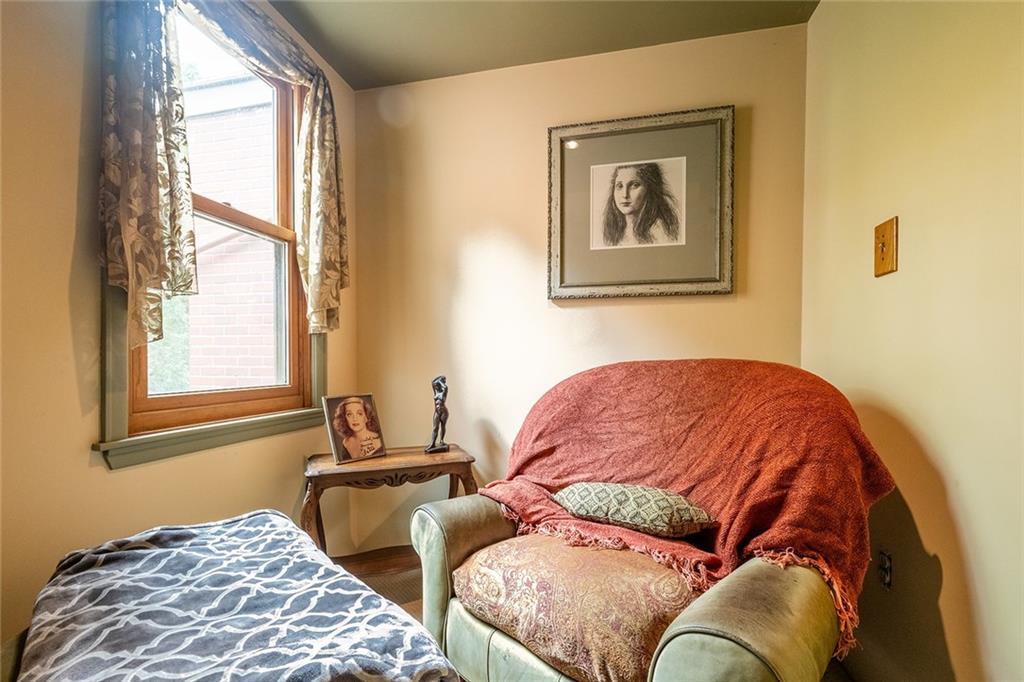 2220 Sarah Street, Unit 1 Pittsburgh, PA 15203 - Photo 20 of 37 a bedroom with two beds and a window