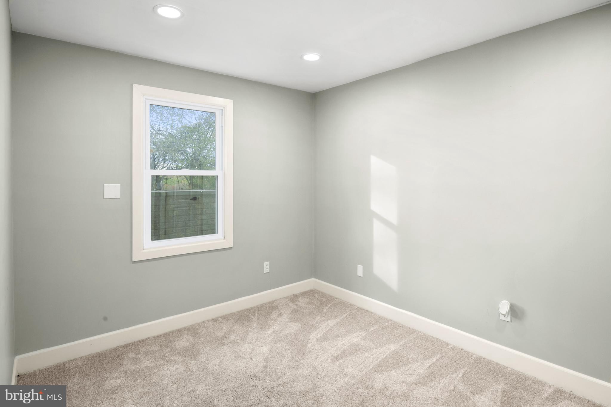 11439 Mountain View Road Damascus, MD 20872 - Photo 32 of 46 Lower level bedroom 4