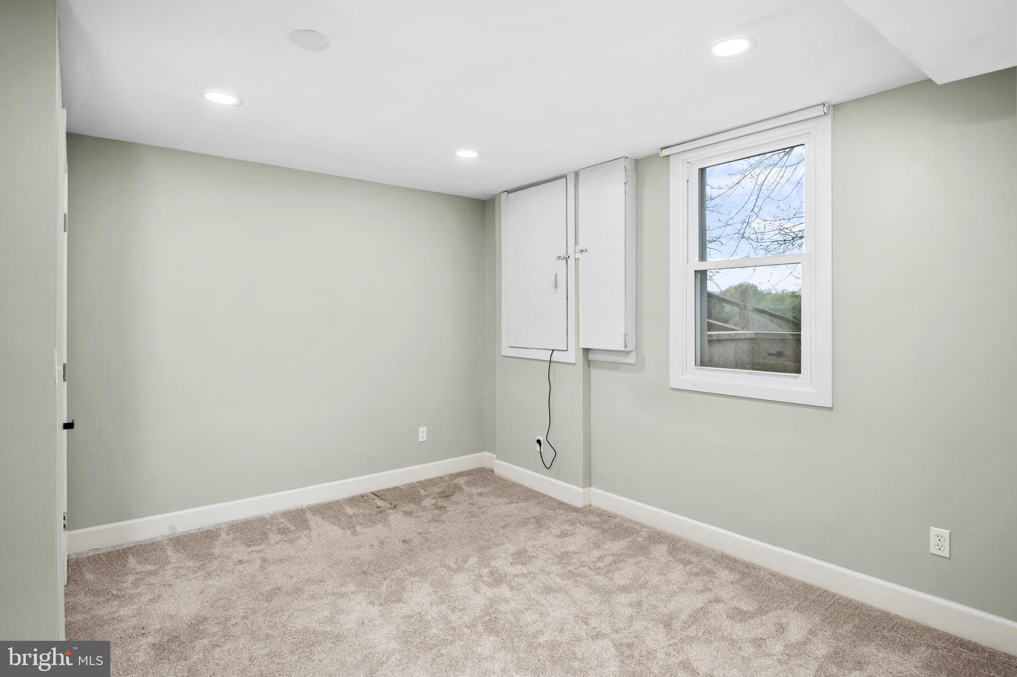 11439 Mountain View Road Damascus, MD 20872 - Photo 33 of 46 Lower level bedroom 5