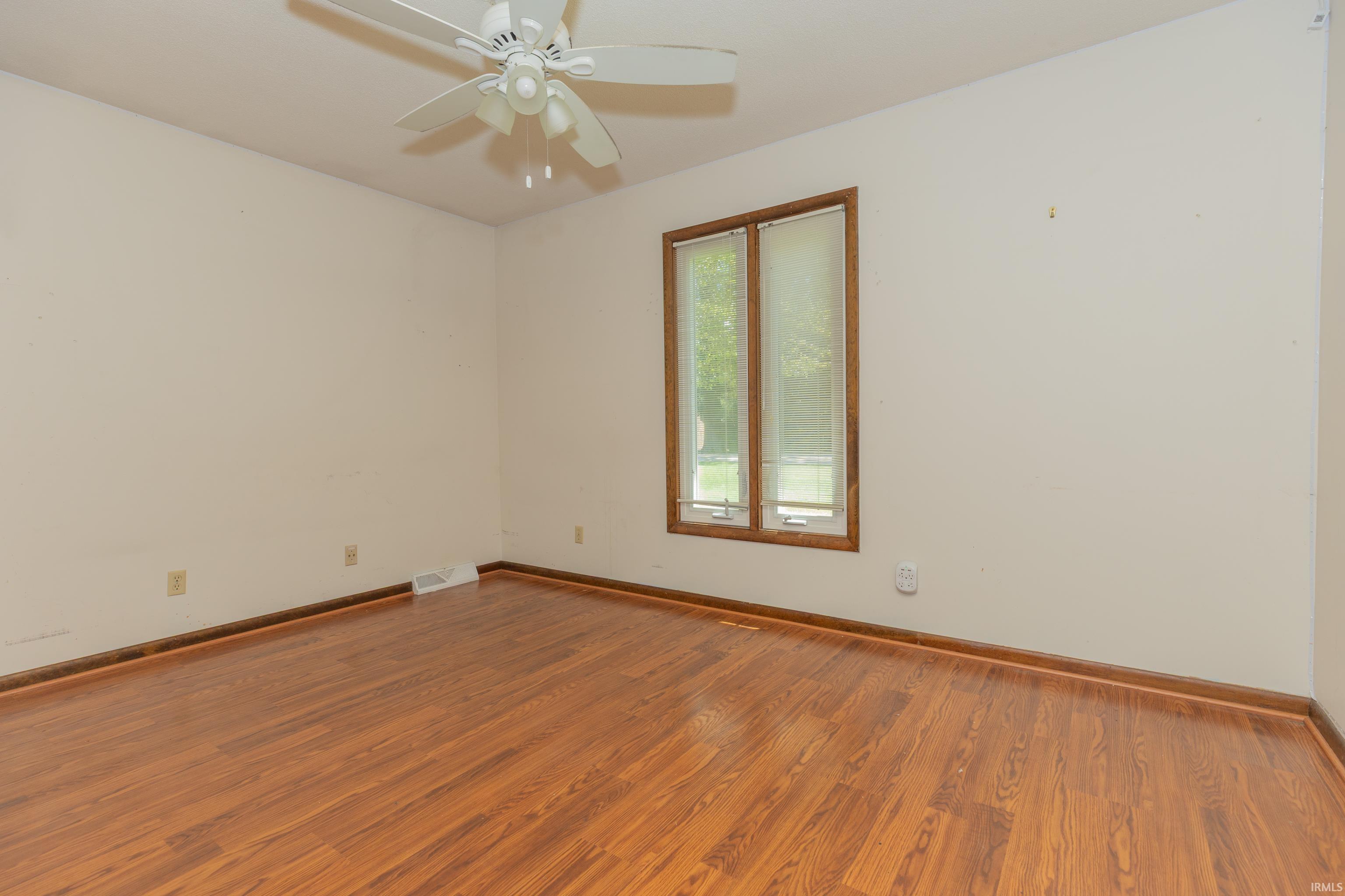 4525 Ford Road Mount Vernon, IN 47620 - Photo 28 of 35 Gallery Image 28