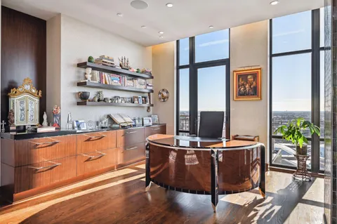 $1,295,000 | 201 South 11th Street, Unit 2500, Minneapolis, MN 55403