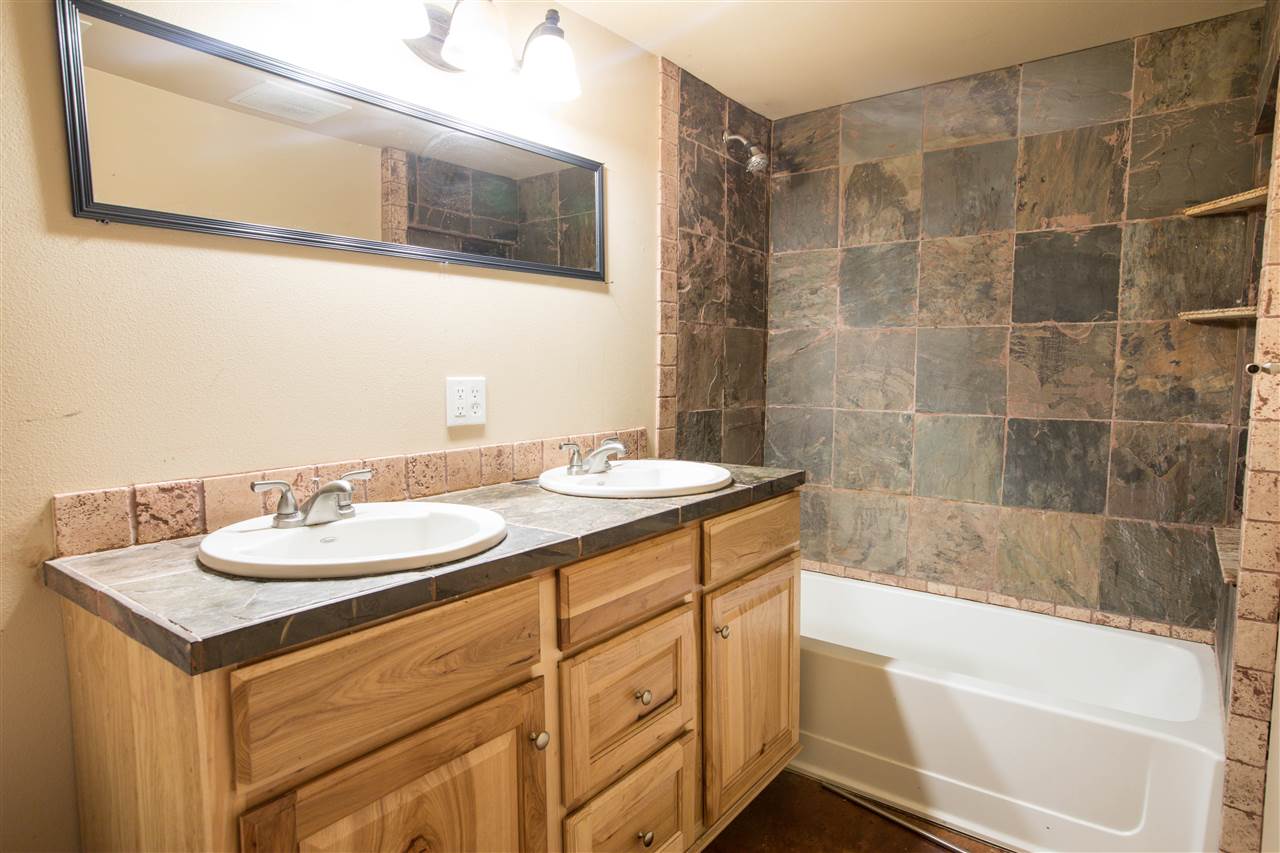 12915 South Sherman Road Spokane, WA 99224 - Photo 12 of 20