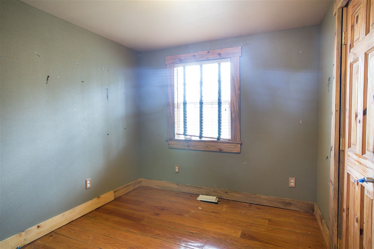 12915 South Sherman Road Spokane, WA 99224 - Photo 8 of 20