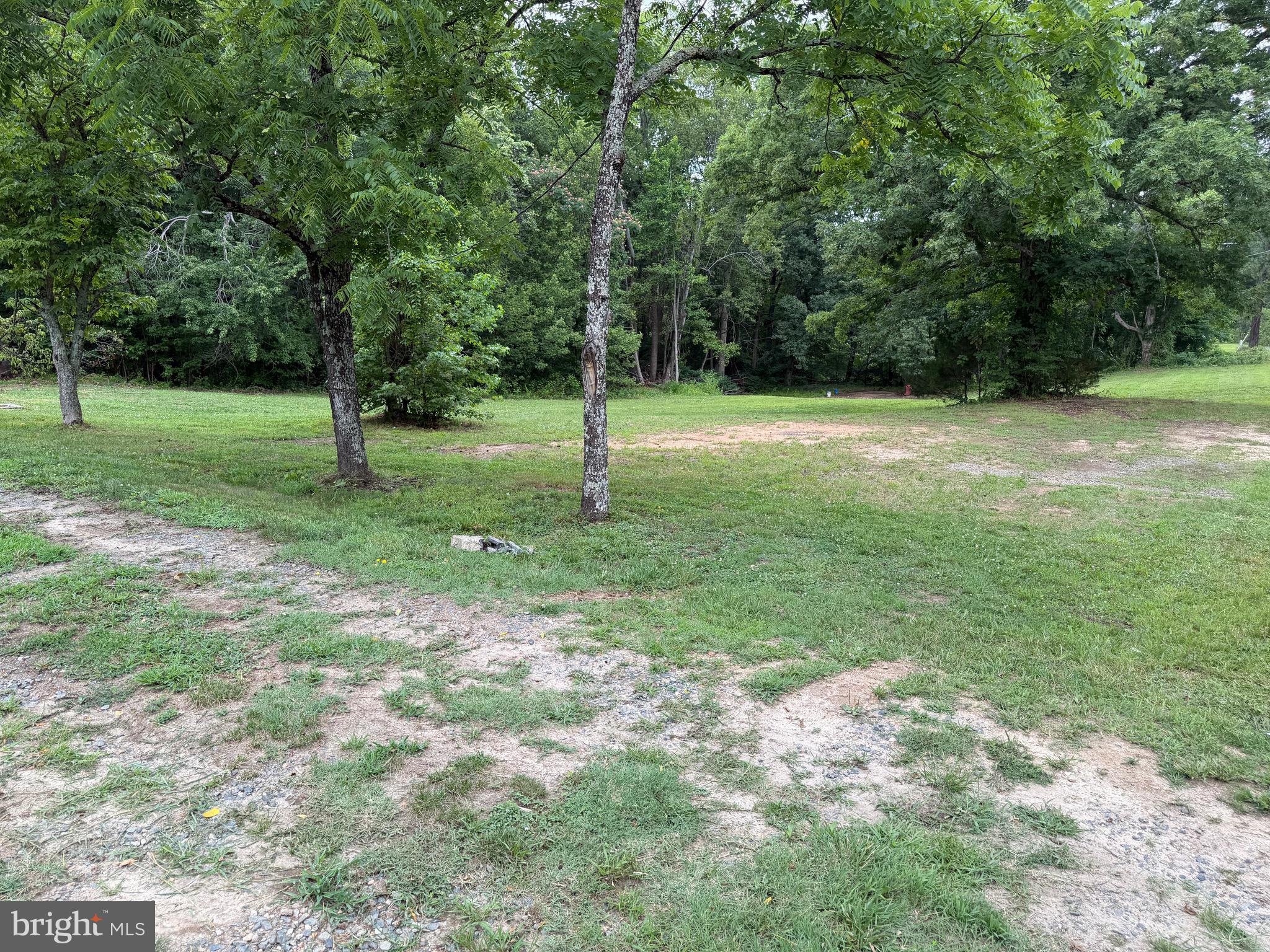 1529 Mountain View Road Stafford, VA 22554 - Photo 3 of 5