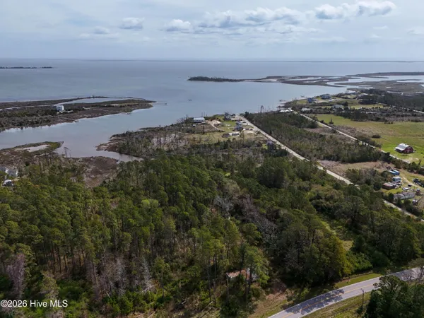 $449,000 | 565 Marshallberg Road, Smyrna, NC 28579