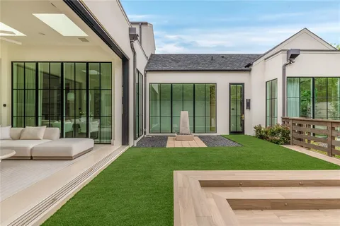 $3,975,000 | 9102 Bluff Hollow Court, Dallas, TX 75220