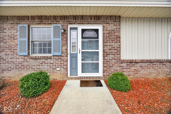 $175,000 | 896 East Sherwood Hills Drive, Bloomington, IN 47401