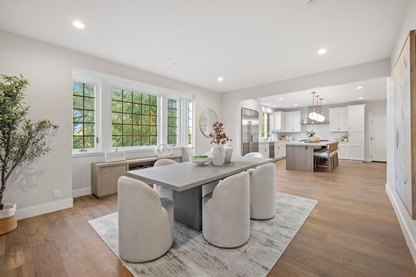 260 Robin Road Hillsborough, CA 94010 - Photo 26 of 96 Gallery Image 26