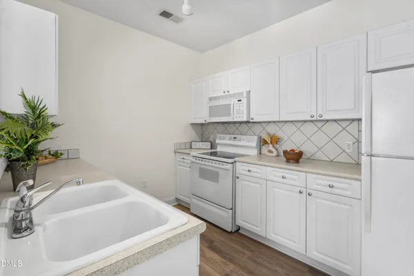 $229,000 | 1922 Parkside Village Drive, Clayton, NC 27520