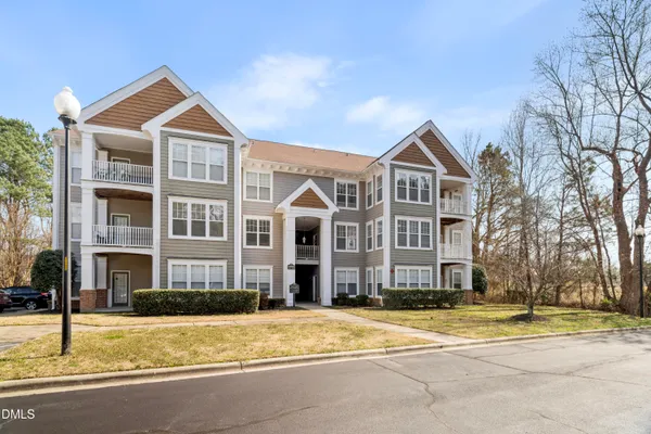 $229,000 | 1922 Parkside Village Drive, Clayton, NC 27520