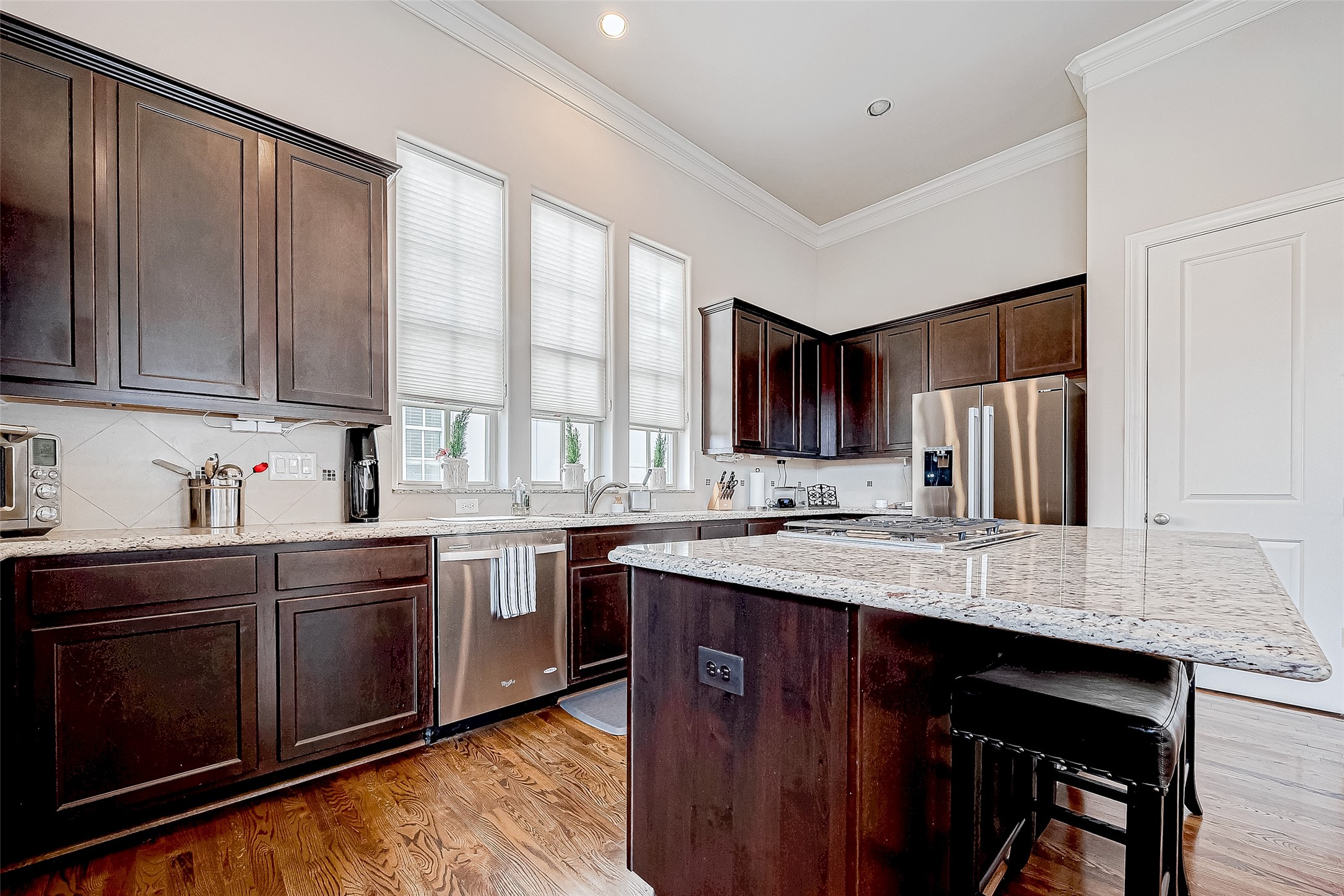 2524 Sherwin Street Houston, TX 77007 - Photo 19 of 47