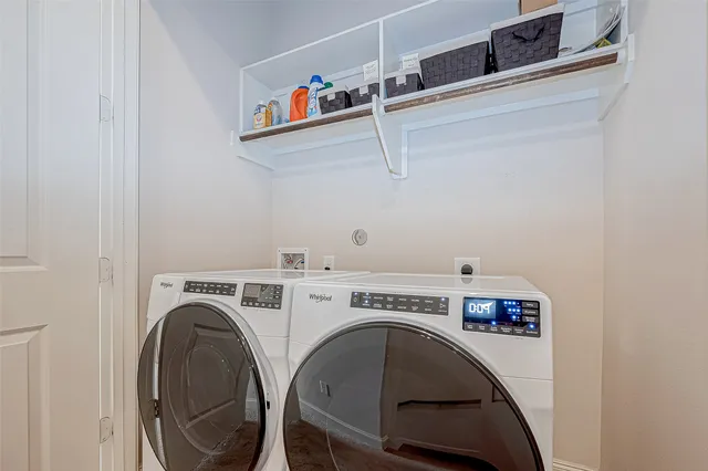 $3,200 | 2524 Sherwin Street, Houston, TX 77007