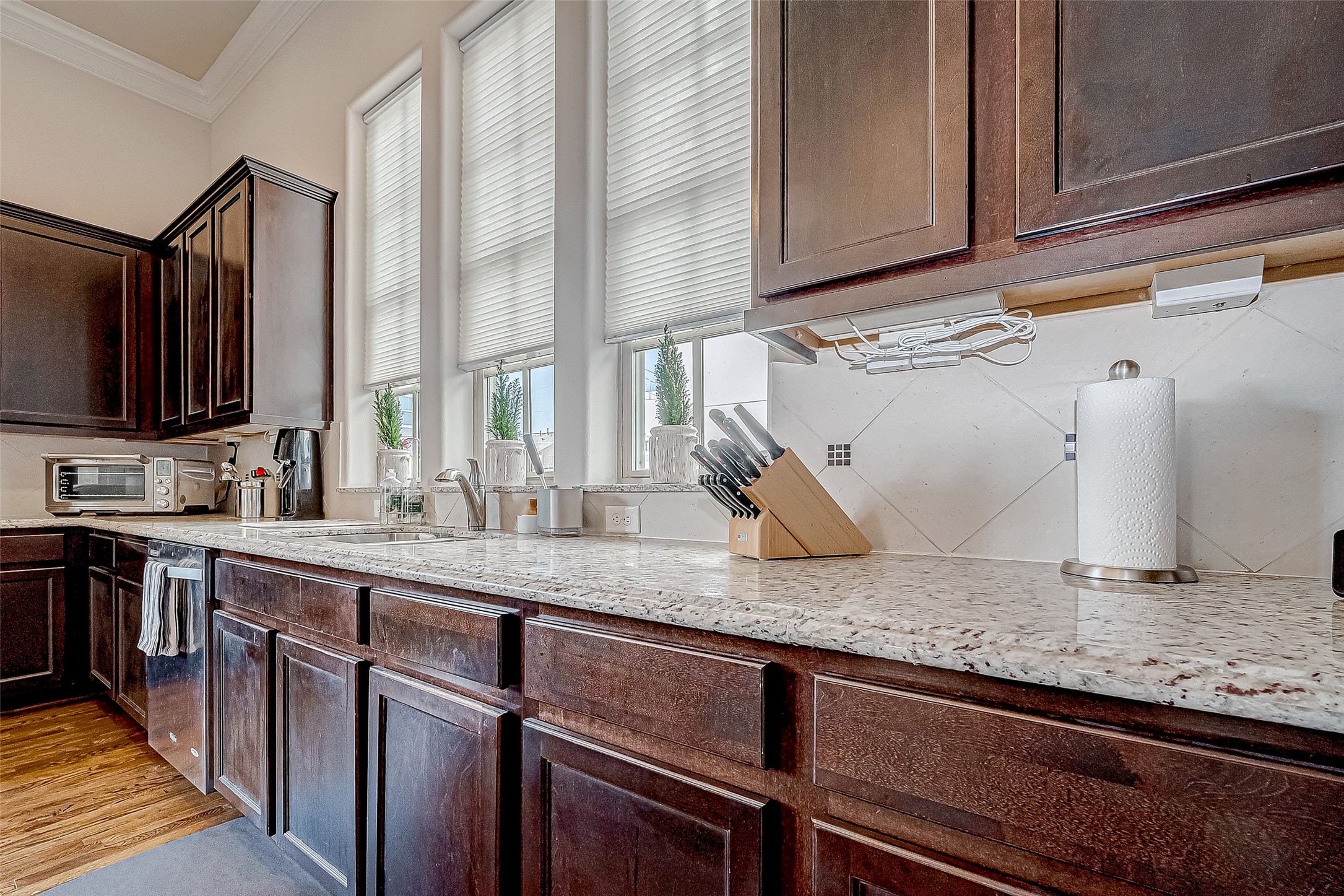 2524 Sherwin Street Houston, TX 77007 - Photo 30 of 47