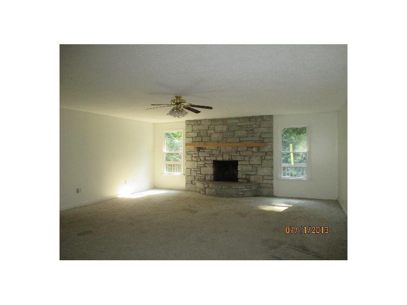 12146 Bulltown Road Laurel, IN 47024 - Photo 3 of 10 Gallery Image 3