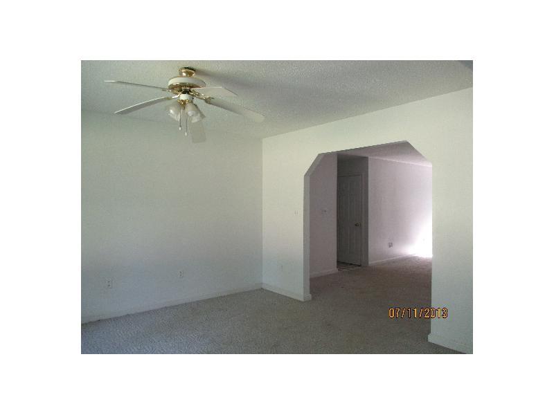 12146 Bulltown Road Laurel, IN 47024 - Photo 4 of 10 Gallery Image 4