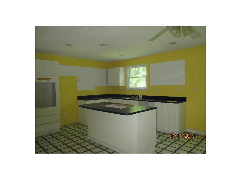 12146 Bulltown Road Laurel, IN 47024 - Photo 5 of 10 Gallery Image 5