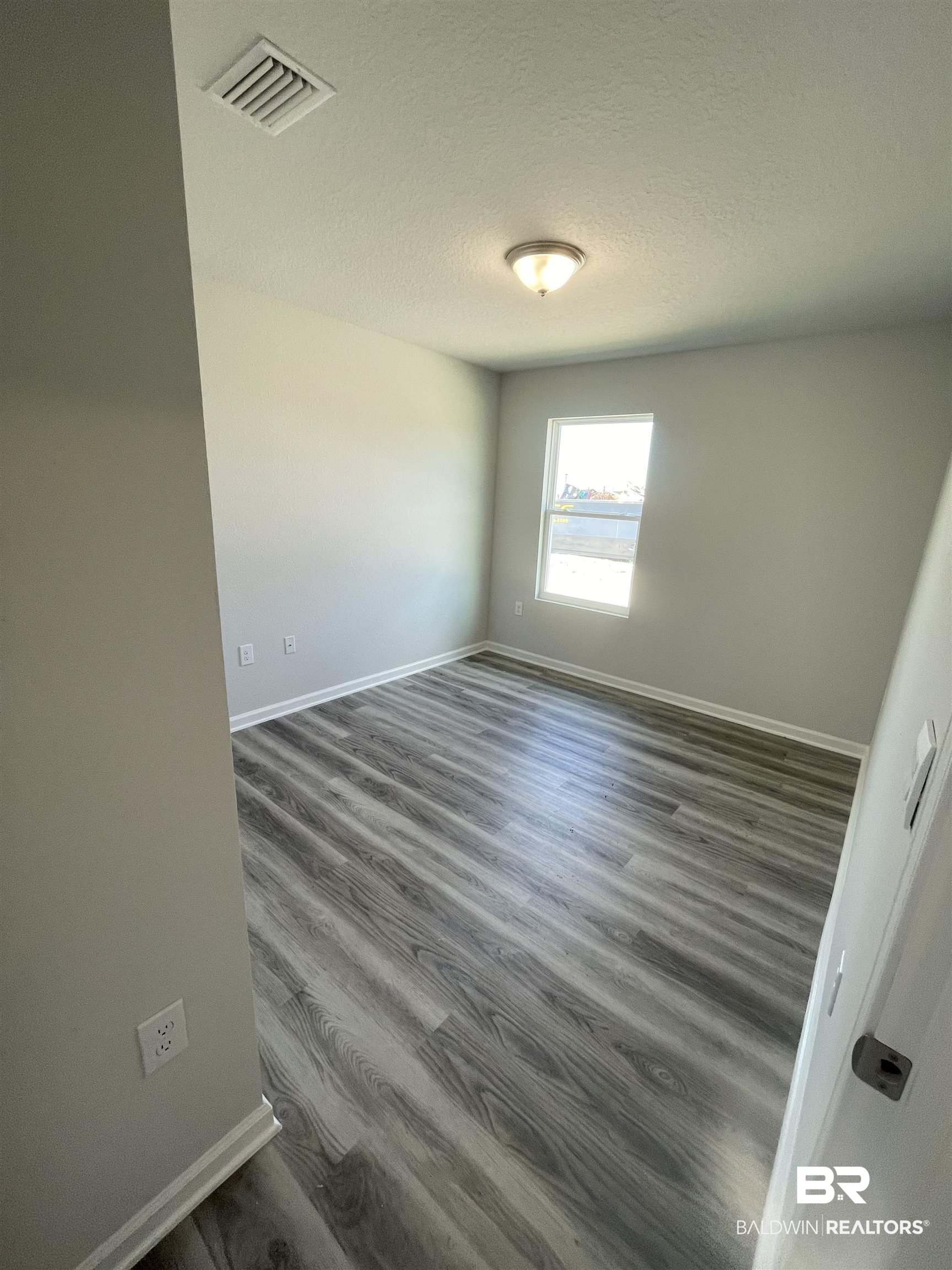 8675 Summer Bay Lane Foley, AL 36535 - Photo 6 of 11