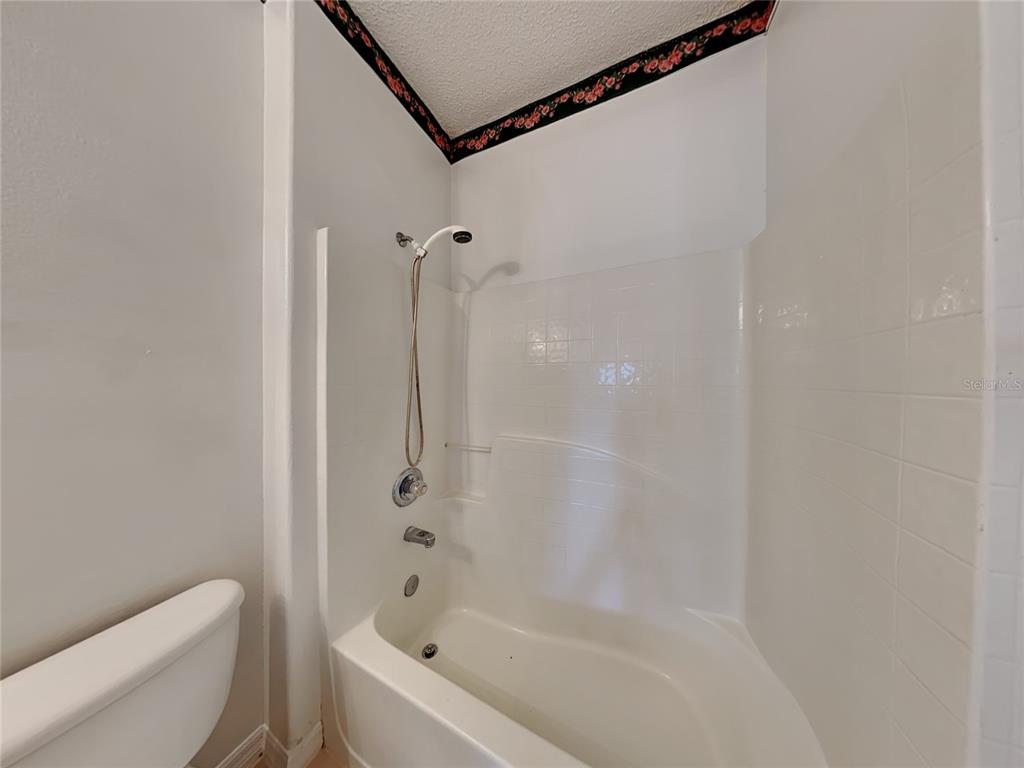 3233 Kings Ridge Terrace Deltona, FL 32725 - Photo 18 of 24 Gallery Image 18