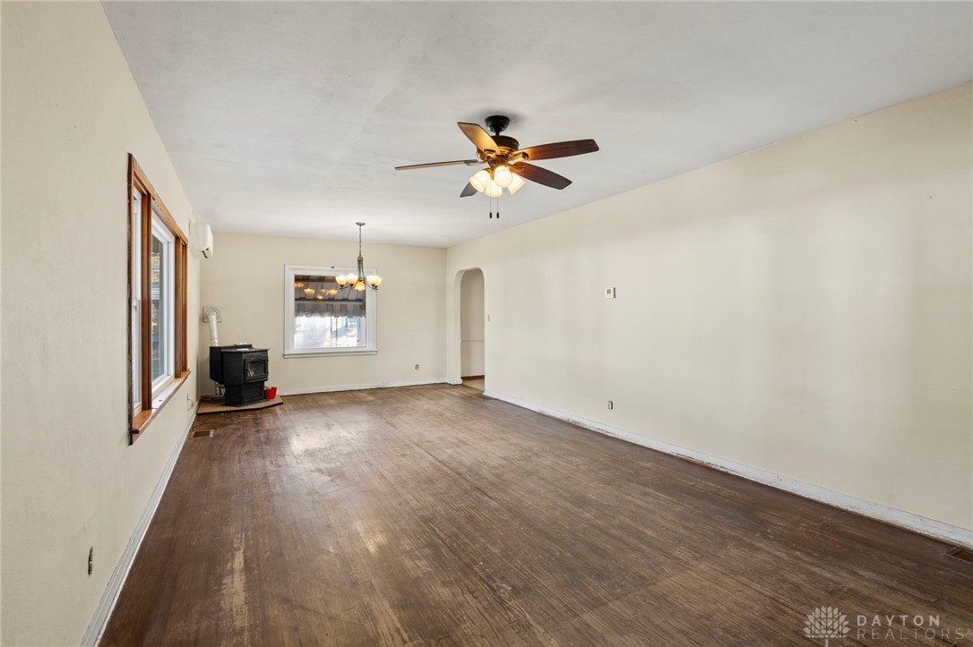 5742 Springfield Xenia Road Springfield, OH 45502 - Photo 6 of 40