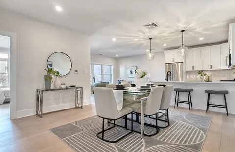 $799,900 | 62 Foundry Street, Unit 210, Wakefield, MA 01880