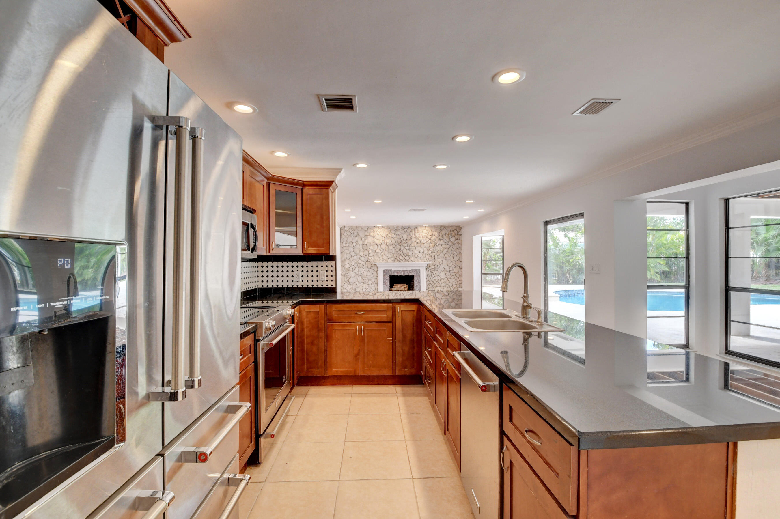Undisclosed Address Boca Raton, FL 33433 - Photo 12 of 42 Kitchen