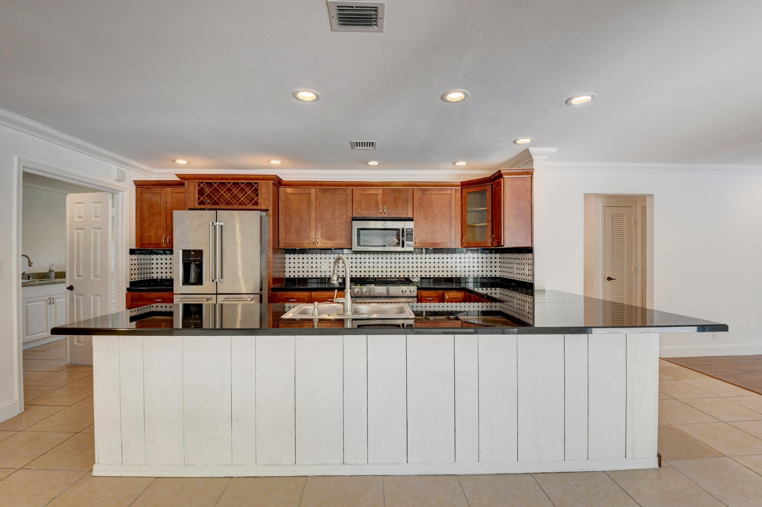 Undisclosed Address Boca Raton, FL 33433 - Photo 16 of 42 Kitchen